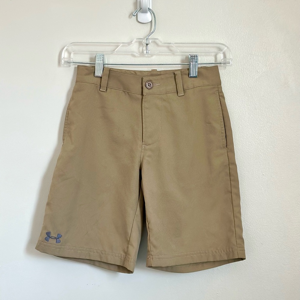 Under Armour boys' khaki  shorts size small